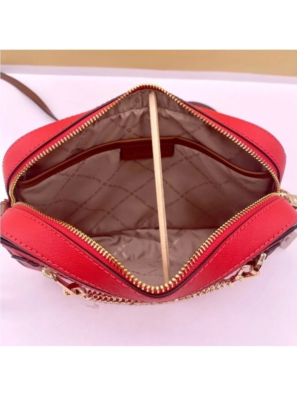 Michael Kors Jet Set Travel East West Zip Chain Crossbody